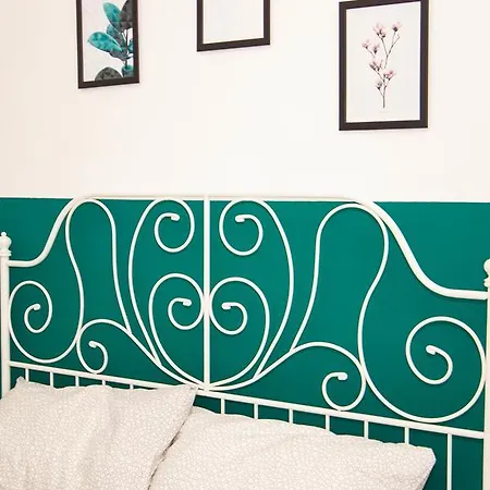 La Bicicletta Rossa Bed & Breakfast *
