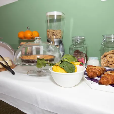 La Bicicletta Rossa Bed & Breakfast Cenaia